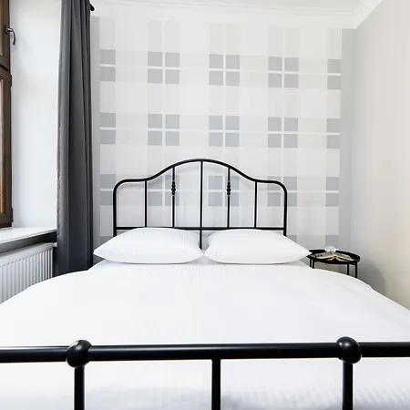 Native Blich 7 Cracovia